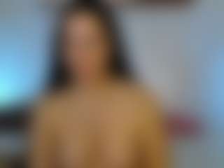 Live cam show with Eva-luxx - Blue Eyes on Uber Horny