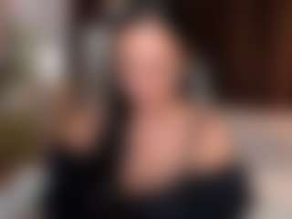 Live cam show with Eva-luxx - Blue Eyes on Porn Luv