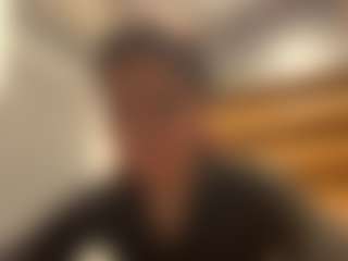 GlaydsDibiasi's Live Sex Cam Show