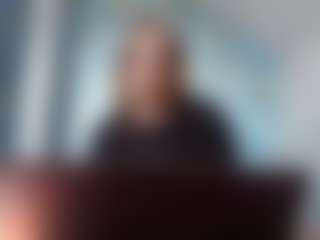 Live cam show with Lora - Bikini on Instabang