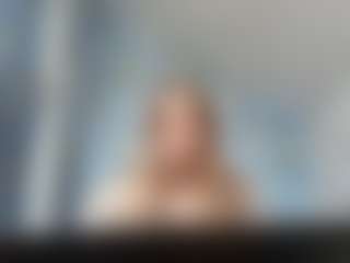 Lora's Live Sex Cam Show