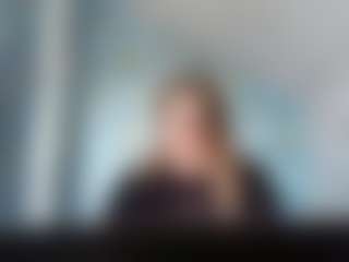 Live cam show with Lora - College on Mixed Magazine Live