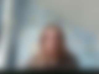 Live cam show with Lora - Petite on Camsoda
