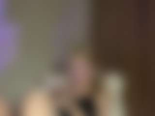 Live cam show with Anny - Small Tits on liverealitysex.com