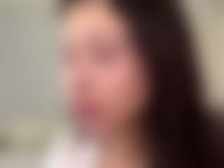 RosalineWainright's Live Sex Cam Show