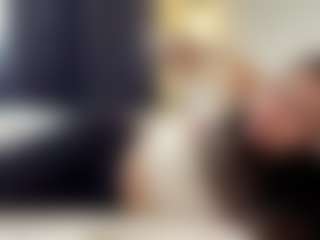 RosalineWainright's Live Sex Cam Show