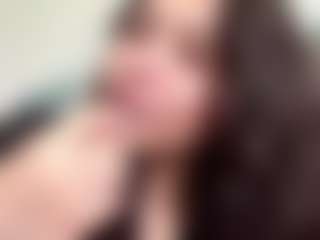 Live cam show with RosalineWainright - Thin on Milfs Live