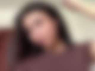 RosalineWainright's Live Sex Cam Show