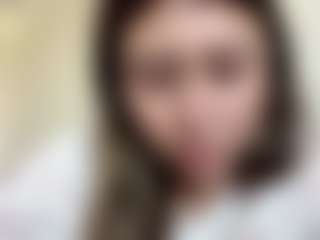 RosalineWainright's Live Sex Cam Show