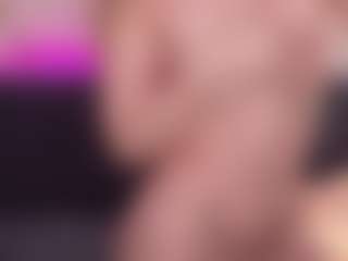 Live cam show with Lorenziaa - Cuckold on nudelive.tv