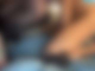 agusvic's Live Sex Cam Show
