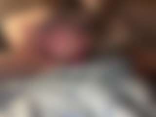 agusvic couple's Live Sex Cam Show