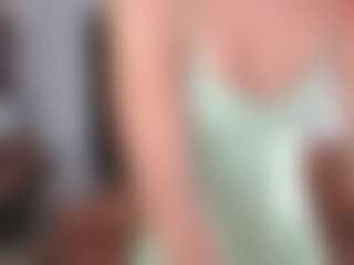 Live cam show with AvaPink - Red Hair on Hubzter Live