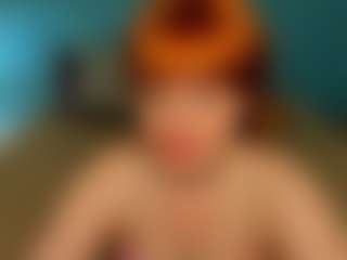 Live cam show with BellaWil-De - Spankass on Hubzter Live