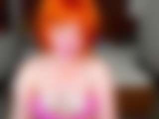 Live cam show with BellaWil-De - Body Massage on Camsoda