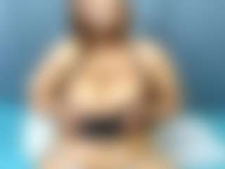 Live cam show with BustyModexx - Ass Clapping on friskycurves.com