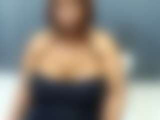 Live-sekscamshow van BustyModexx