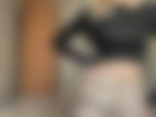 Mia's Live Sex Cam Show
