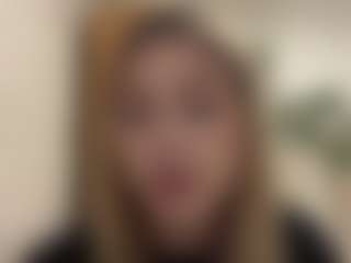 Mia's Live Sex Cam Show
