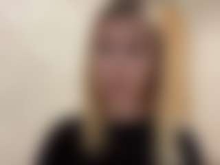 Mia's Live Sex Cam Show
