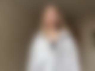 Live cam show with Mia - Blue Eyes on madthumbs