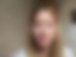 Live cam show with Mia - Blue Eyes on madthumbs