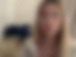 Mia's Live Sex Cam Show