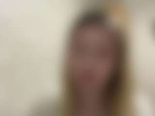 Mia's Live Sex Cam Show