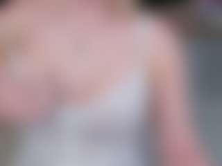 Live cam show with curvybby1 - Blonde Hair Petite on Camsoda