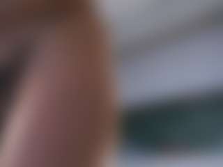 Live cam show with MarquittaCandee - Cute on Camming Site
