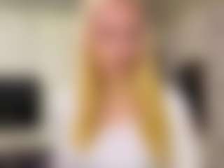 MedaSchur's Live Sex Cam Show