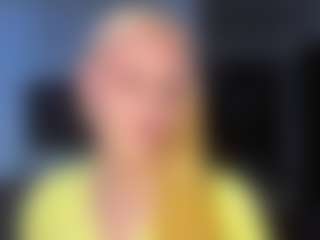 MedaSchur's Live Sex Cam Show