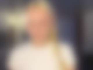 MedaSchur's Live Sex Cam Show