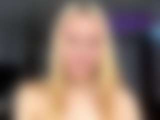 Live cam show with MedaSchur - Solo on sexylive.show