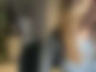 Live cam show with NarcisaBeazer - Granny Blonde Hair on Livezox