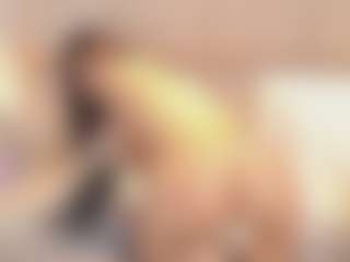 Live cam show with AdharaMancini - Facial on Camsoda
