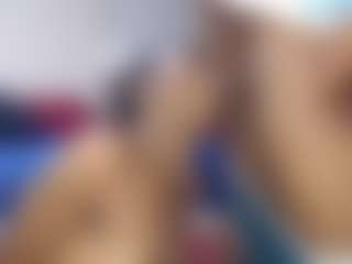 Live cam show with ebonybonnie69 - Strip on Streamer API