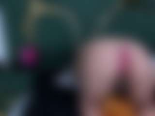 isabela's Live Sex Cam Show