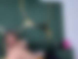 Live cam show with isabela - Tease on SinfulBabes