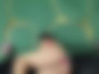 Live cam show with isabela - Big Balls on sexylive.show