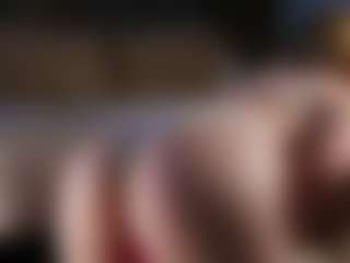 Live cam show with SharleneZinser - Average on SpankPalCams