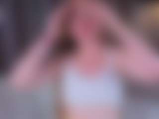 SharleneZinser's Live Sex Cam Show