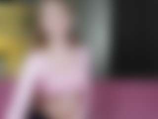 Live cam show with SharleneZinser - Role Play on madthumbs