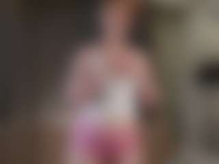 Live cam show with SharleneZinser - Blue Eyes on xblisslive.com