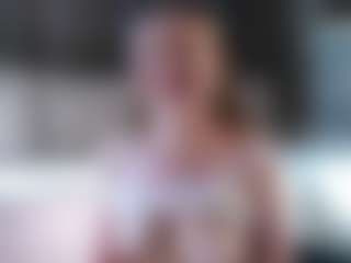 SharleneZinser's Live Sex Cam Show
