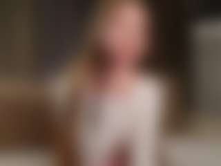 SharleneZinser's Live Sex Cam Show
