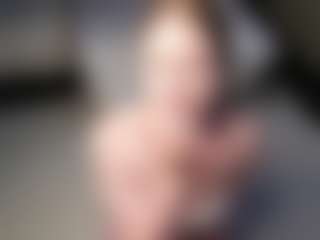 SharleneZinser's Live Sex Cam Show