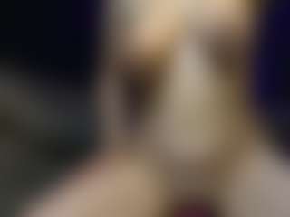 AstridJade's Live Sex Cam Show