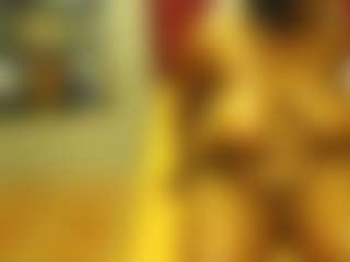 Live cam show with BustyEbonyMilf - Tittyfuck on Camsoda