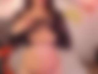 Live cam show with CherrySummers - Oil on Camsoda